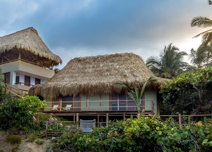 Senda Casa Tayrona Los Naranjos